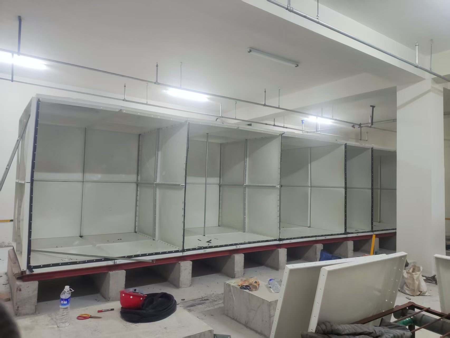 石家莊天苑小區污水處理玻璃鋼水箱