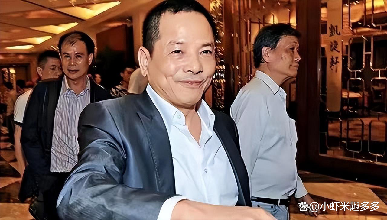 奧門尹國駒最新消息更新，涉政問題引關(guān)注