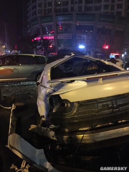 車禍背后的故事，自然美景治愈之旅